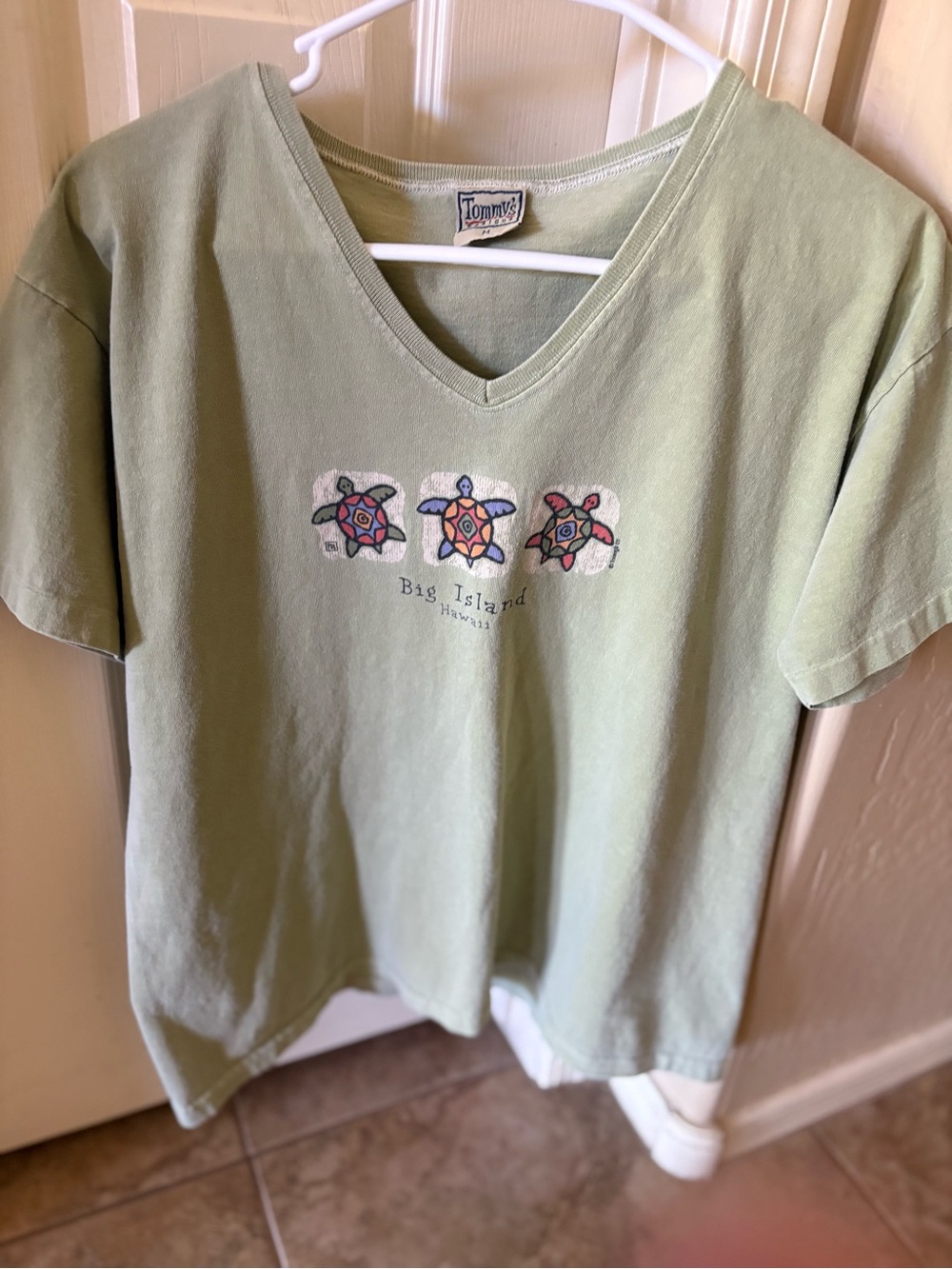 Women’s Light Sage V-Neck Hawaii Tee with Turtle Motif